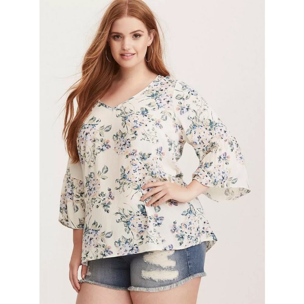 Torrid Women's Cream Floral Print Gauze V Neck Corset Tie Back Gauze Bell Sleeve